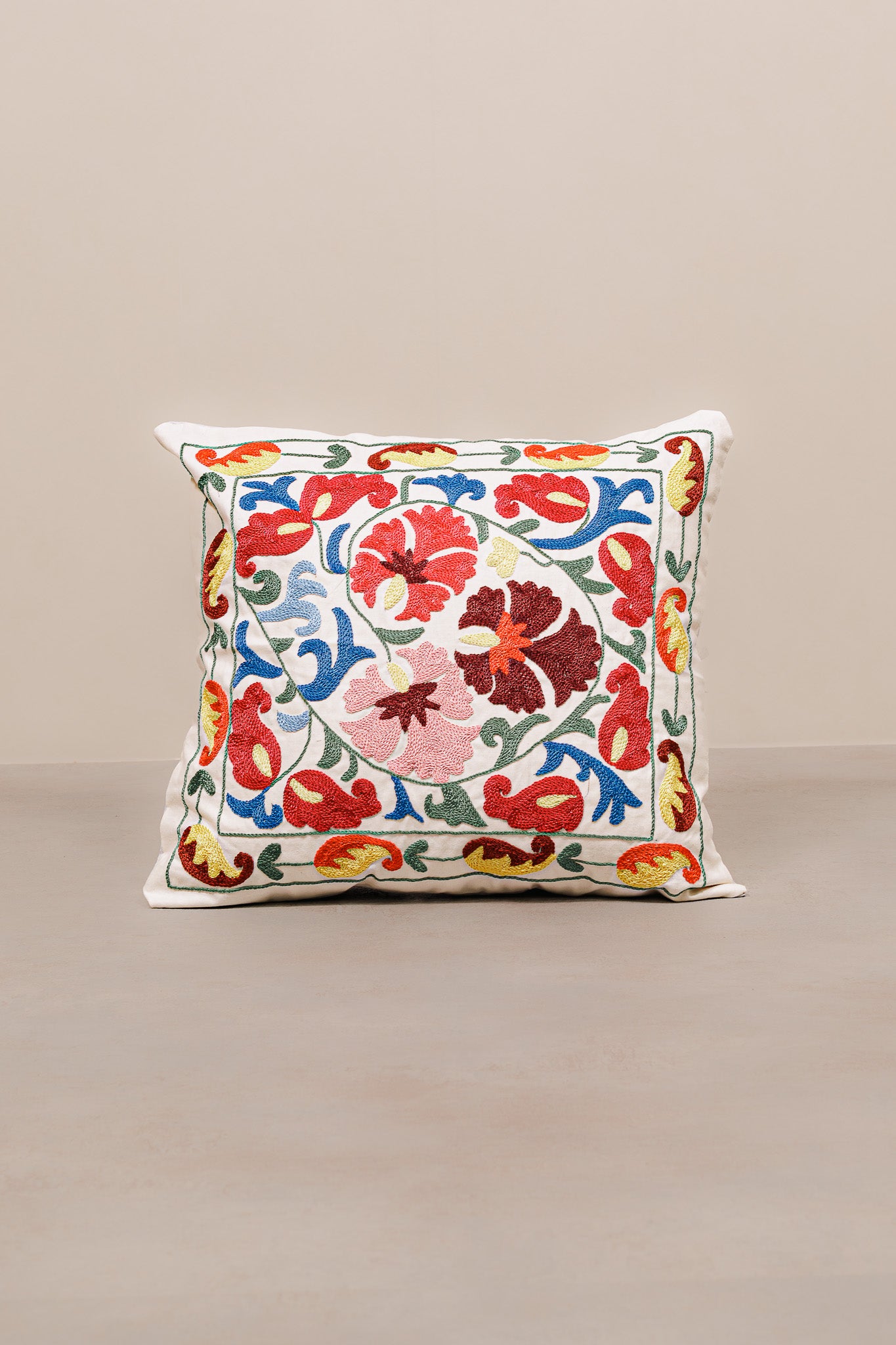 Kilim Suzani Cushion - 100% Wool - 50x50cm