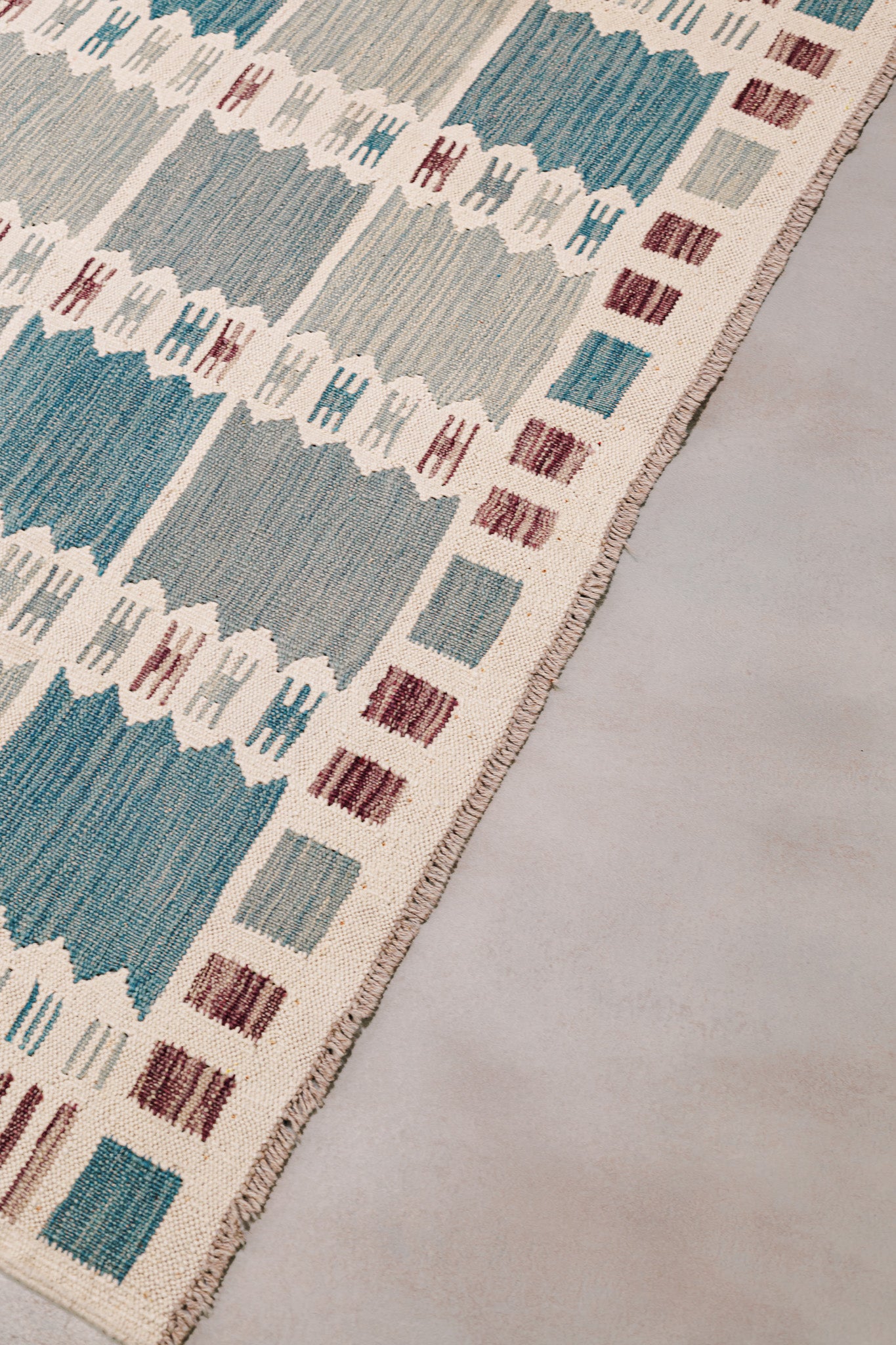 Teppich Kelim Tribal - 100 % Wolle - 125x182cm