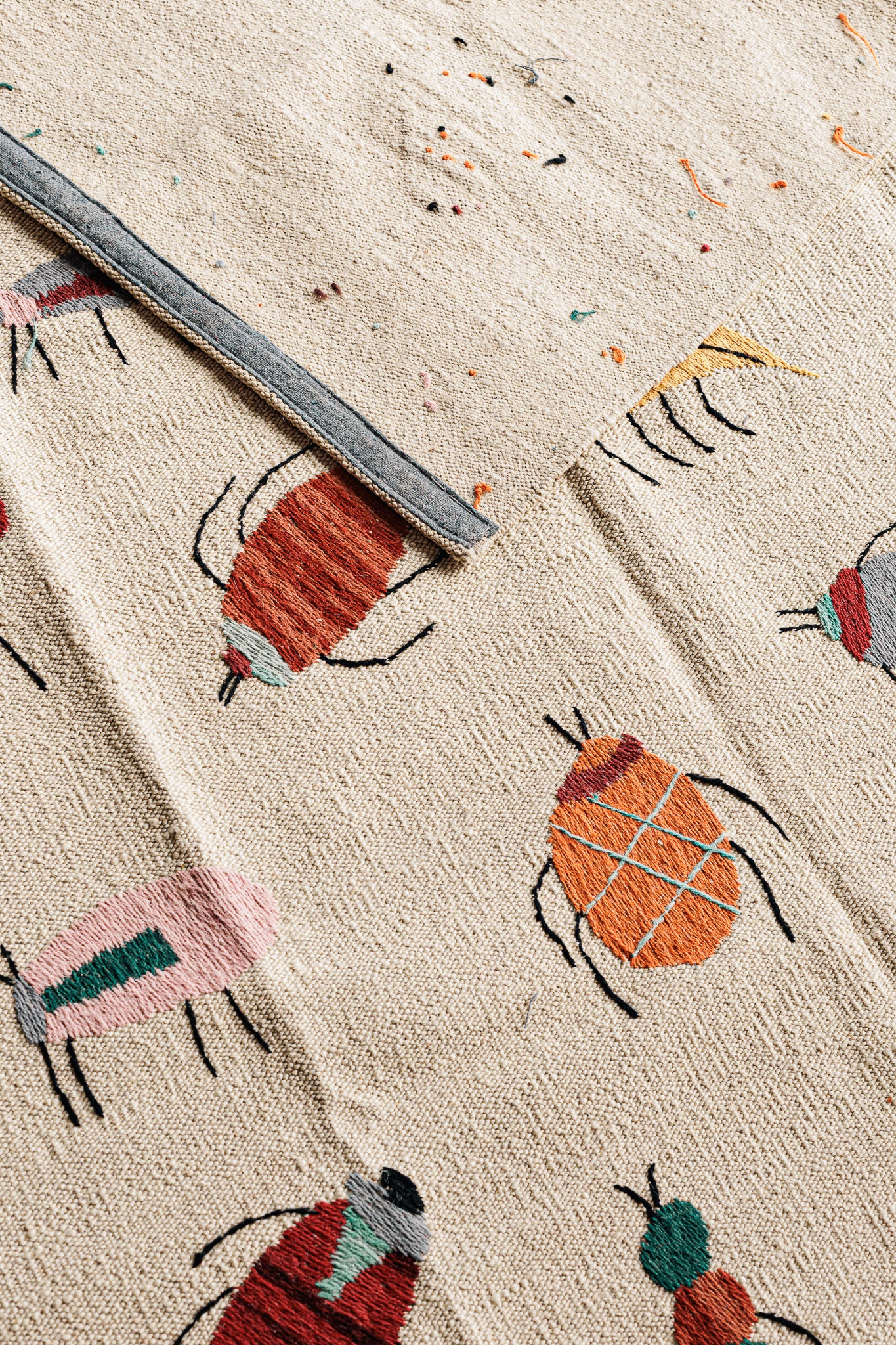 Alfombra Kilim Suzani - para suelos de Interior - 129x181cm