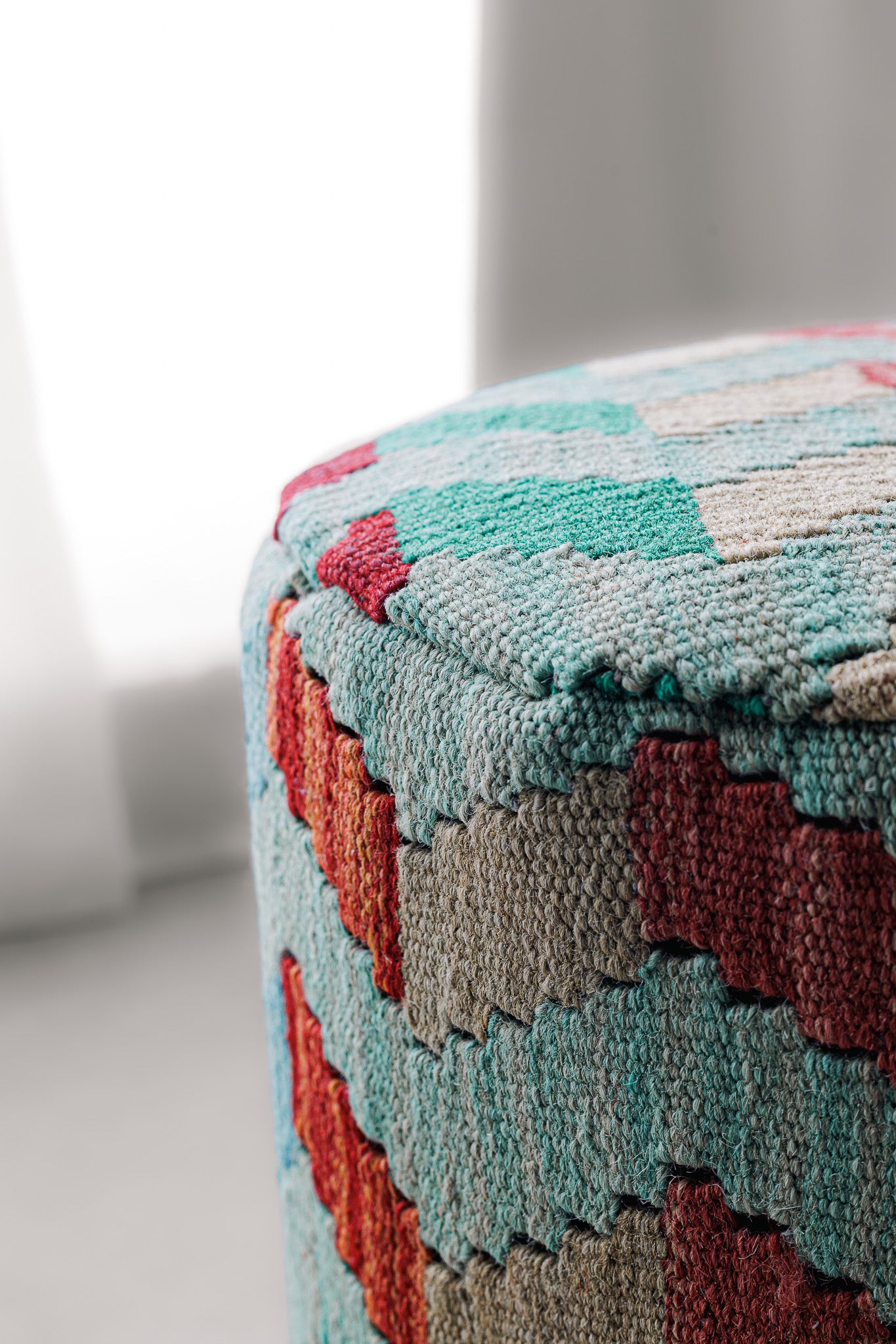 Pouf Round Kilim Mai Mai - masse 37x42cm