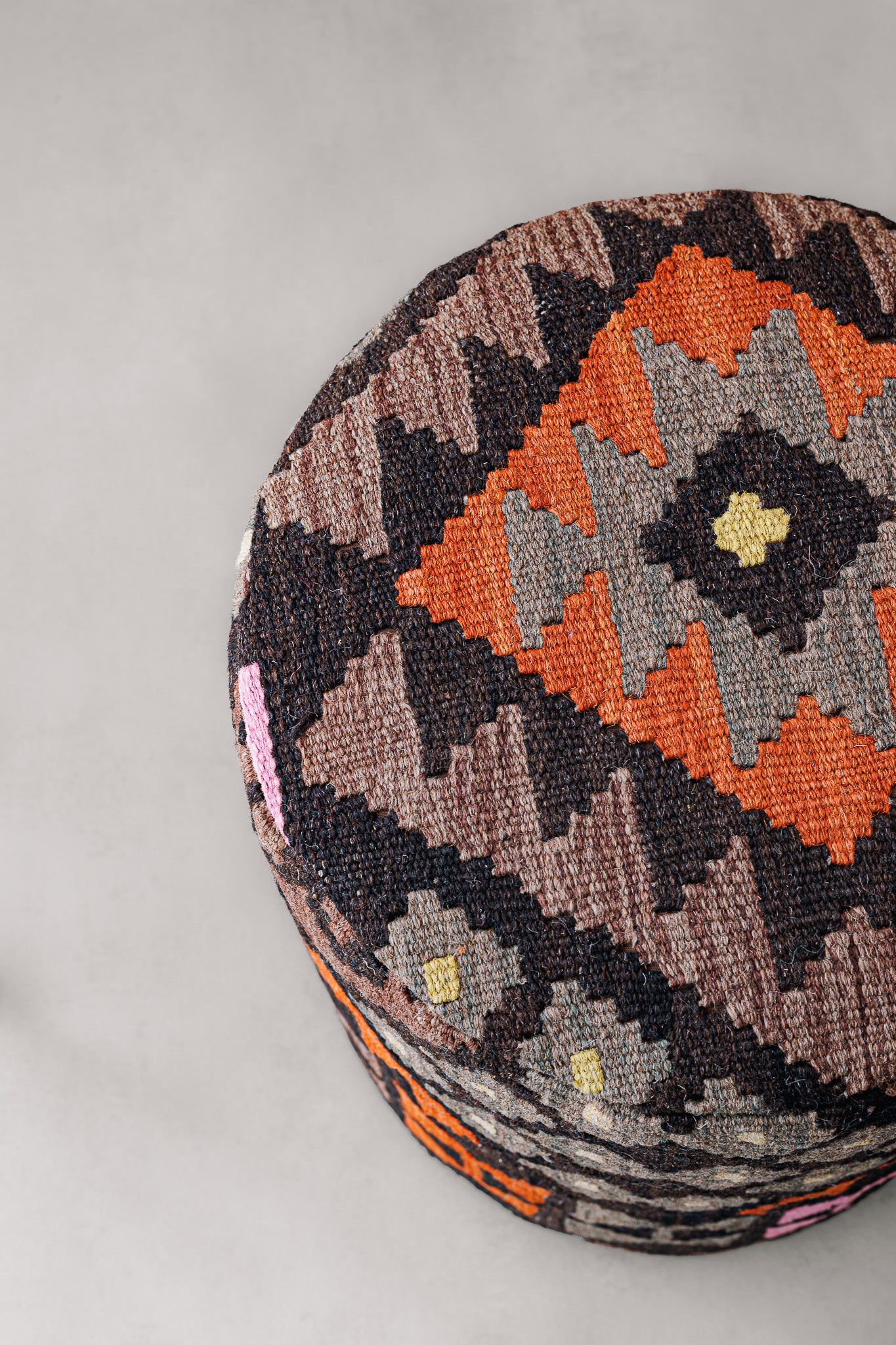 Puf Redondo Kilim Mai Mai - 37x42cm