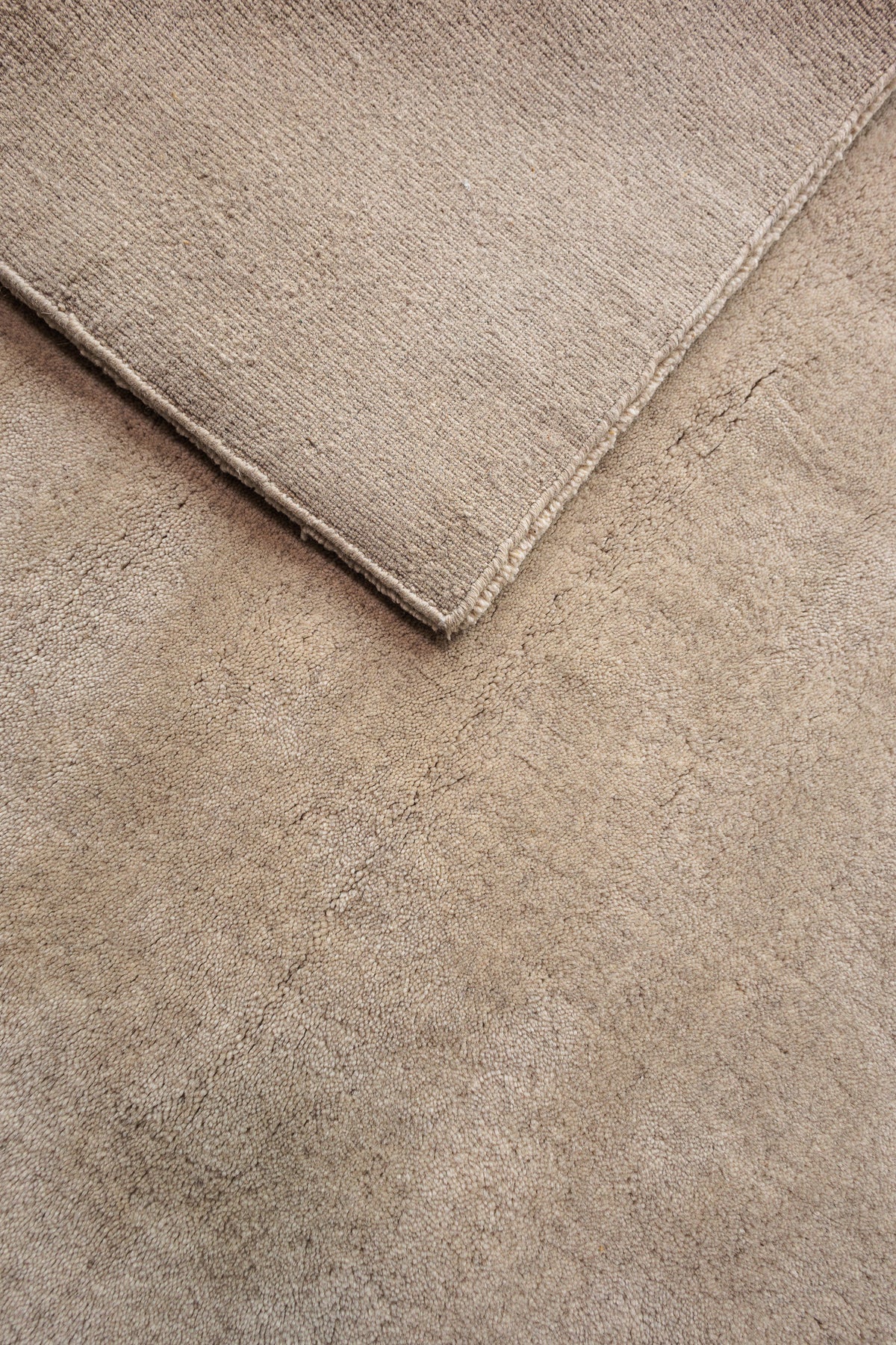 Teppich Perla Beige – 100 % Wolle für das Wohnzimmer