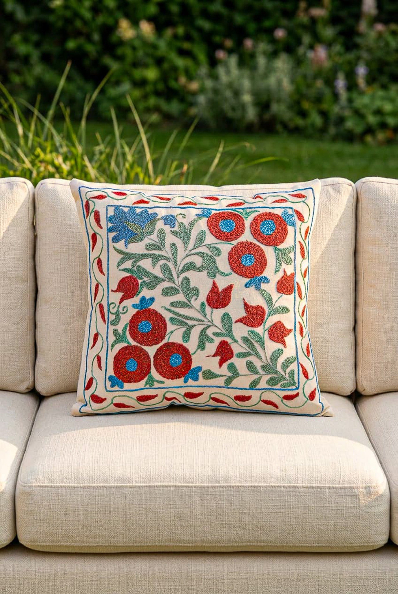 Kilim Suzani Cushion - 100% Wool - 50x50cm