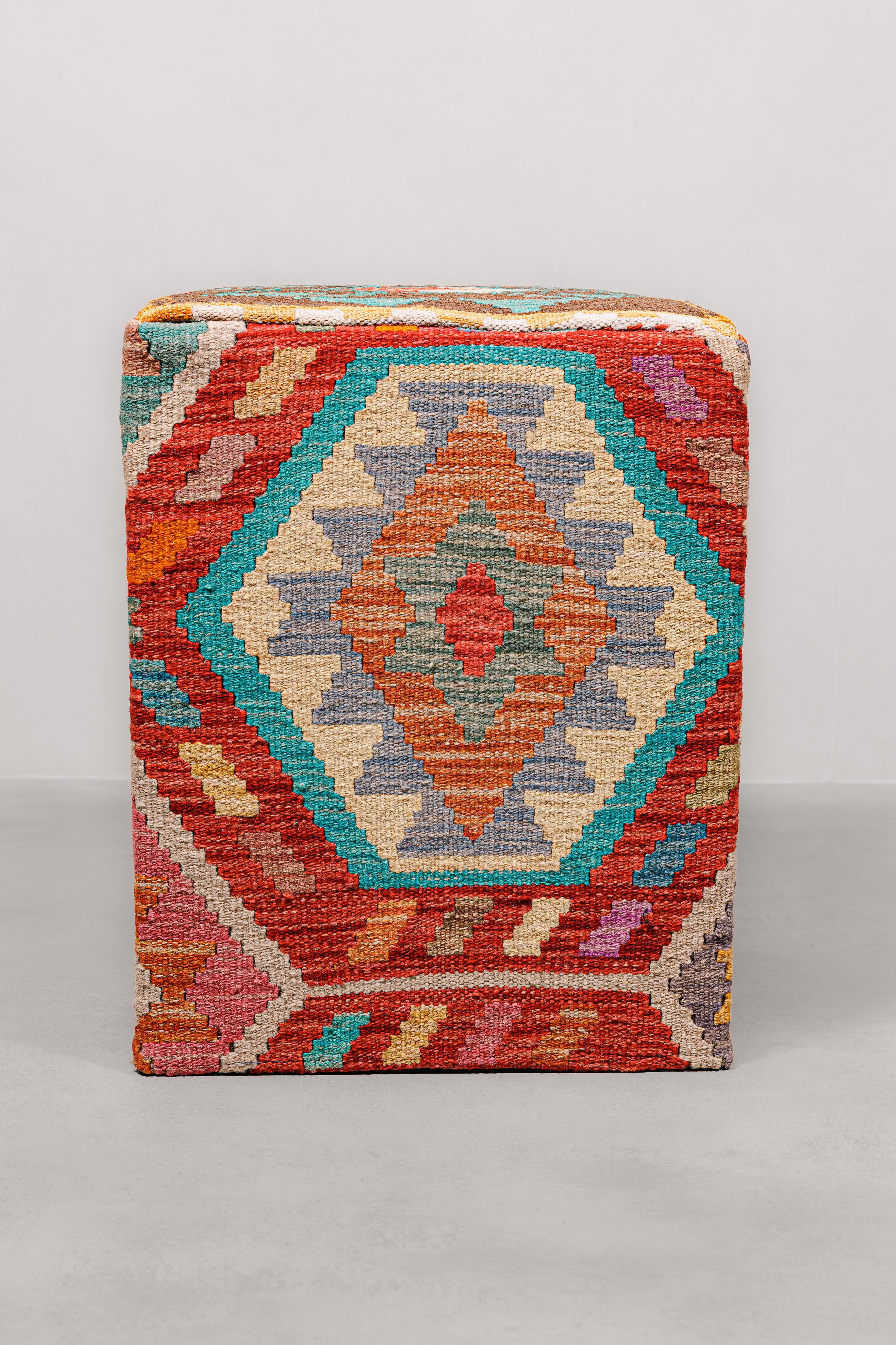 Pouf Square Kilim Mai Mai size 40x50cm