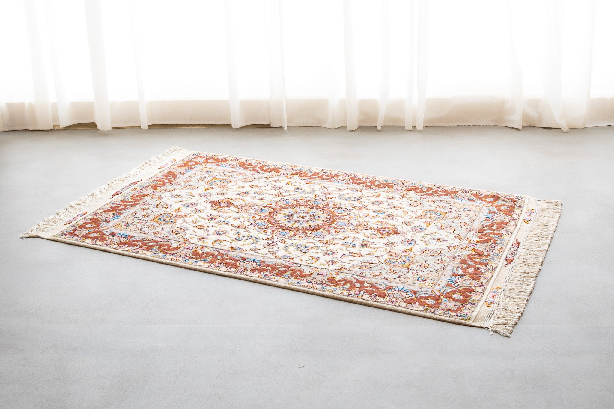 Teppich Tabriz Rot – 60% Wolle, 40% Seide, 100x155cm