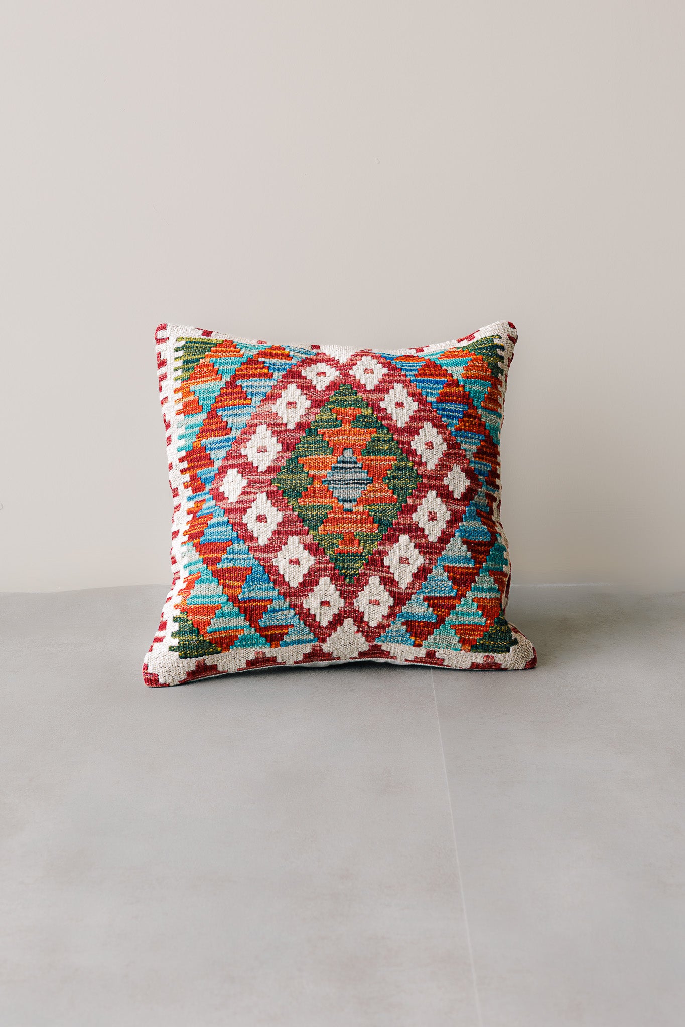 Cojín Kilim Mai Mai - Lana Multicolor 45x45cm