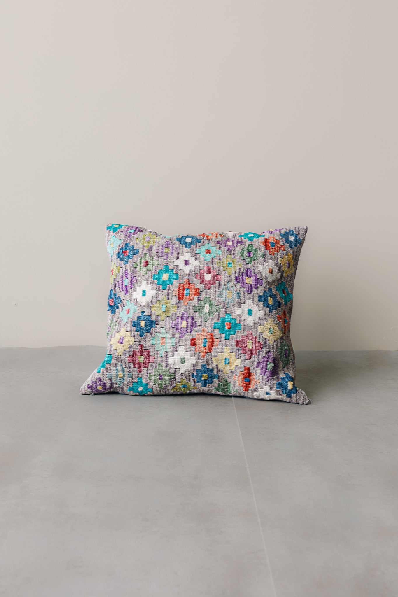 Cojín Kilim Mai Mai - Lana Multicolor 45x45cm