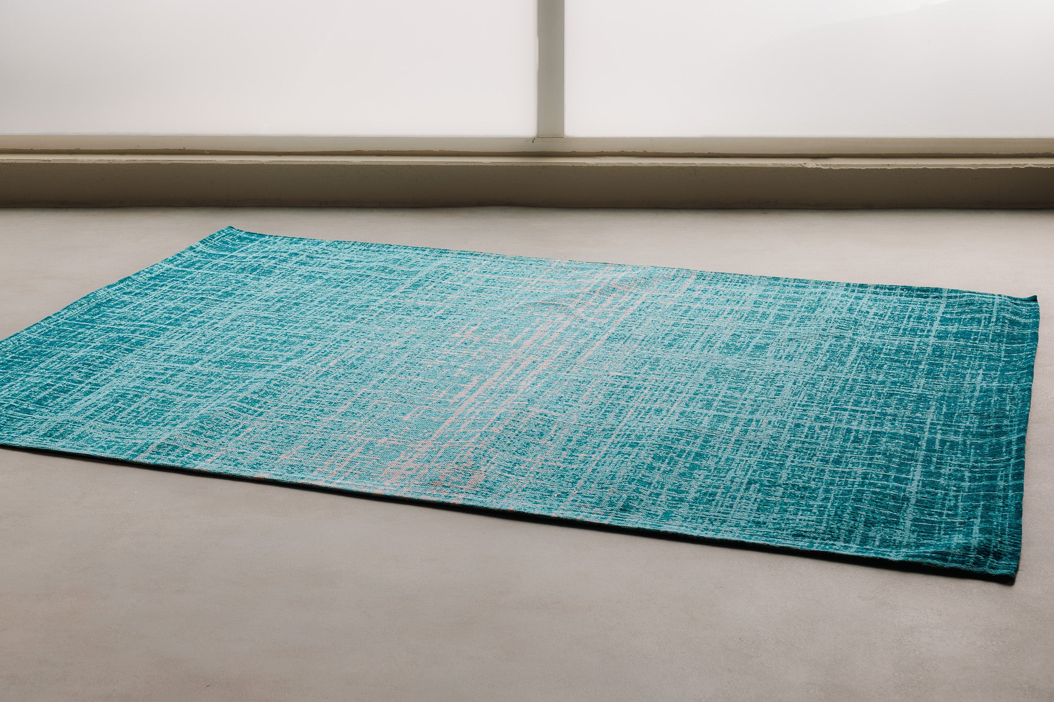 Stiletto Teal Rug - Made of Synthetic Fiber
