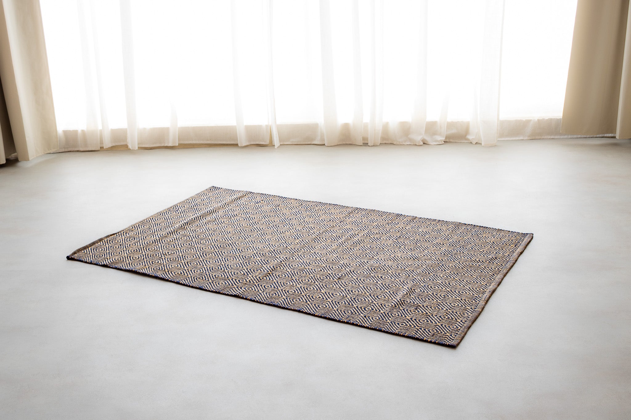 Teppich Atlas Blau – 50% Jute, 50% Baumwolle